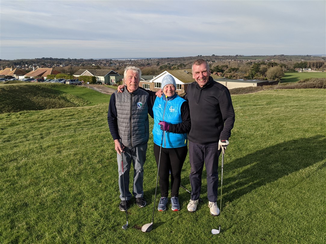 Captains Drive In Richard Clark Sue Oldershaw Gary Dobson (002)