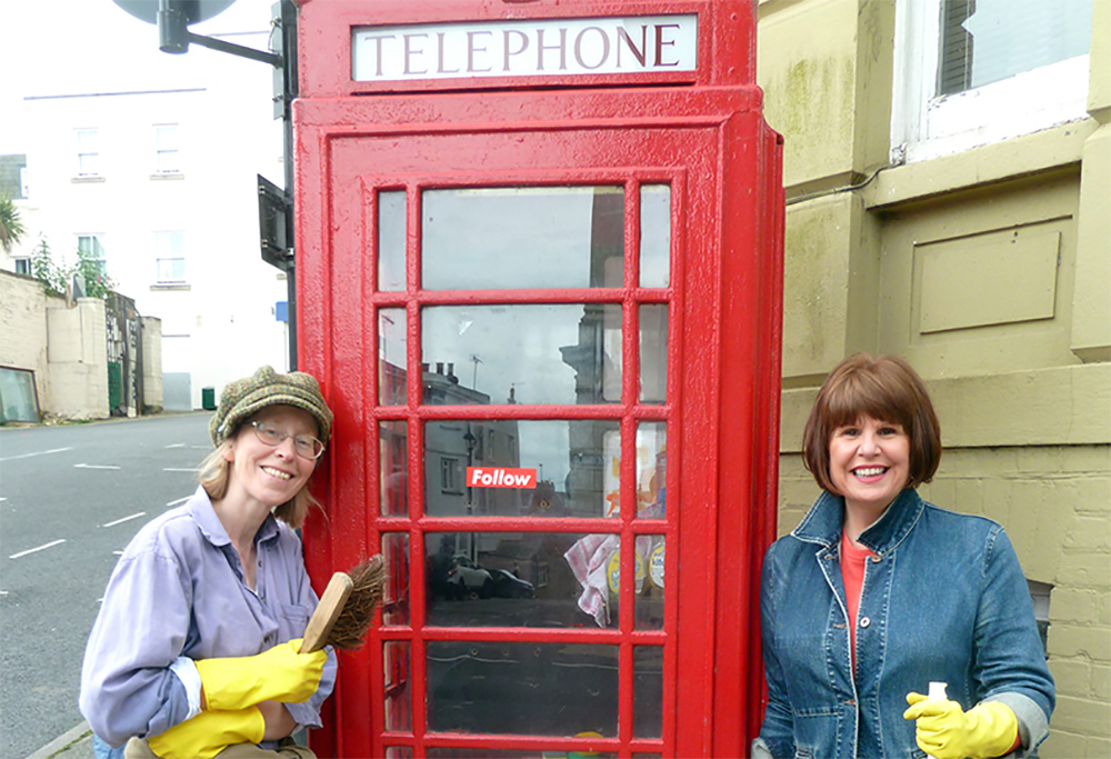 Women@phonebox