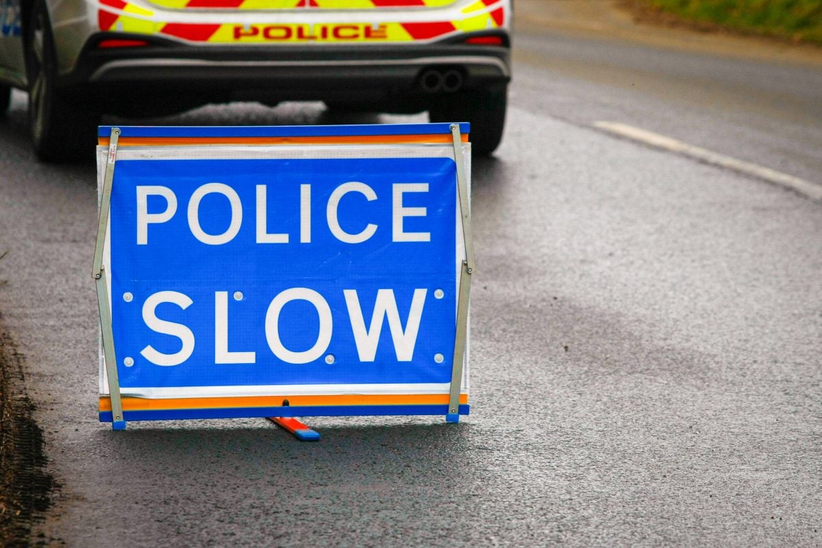 Policeslowrtcruralsigncrash