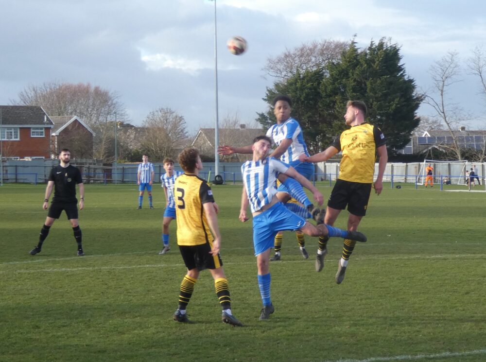 Cowes V Bmr (1)