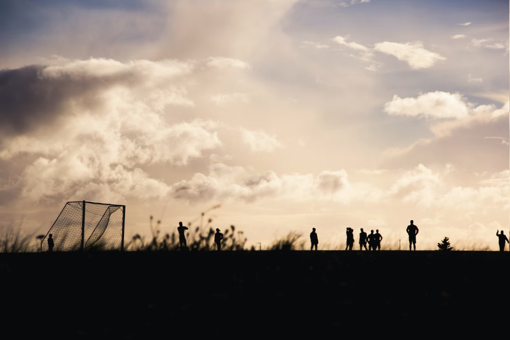 Footballpitchsunsetsil