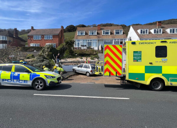 ELDERLY MAN AT WHEEL OF CAR THAT CRASHED INTO WALL SUSTAINS SERIOUS ...