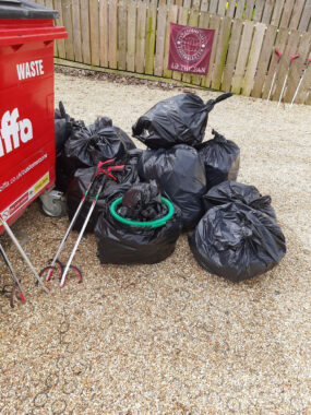Downside Litter Pick 2