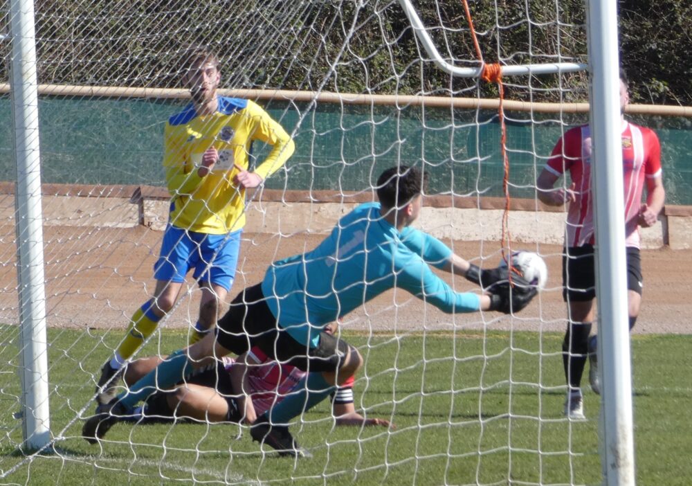 Port V Vics (joe Craig Alex Ram)