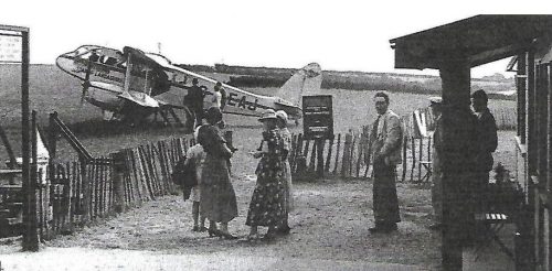 Ryde-airport..-e1612477873156.jpg Ryde Social History Group