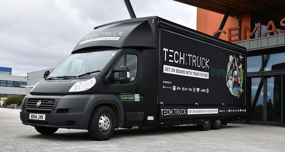Tech-truck-cemast-002 (2)