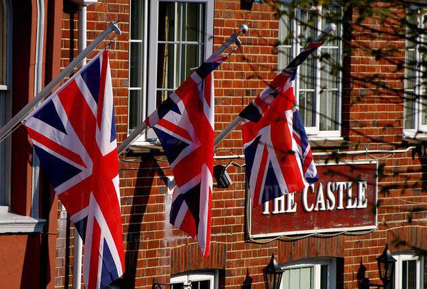 Castle Inn Modern