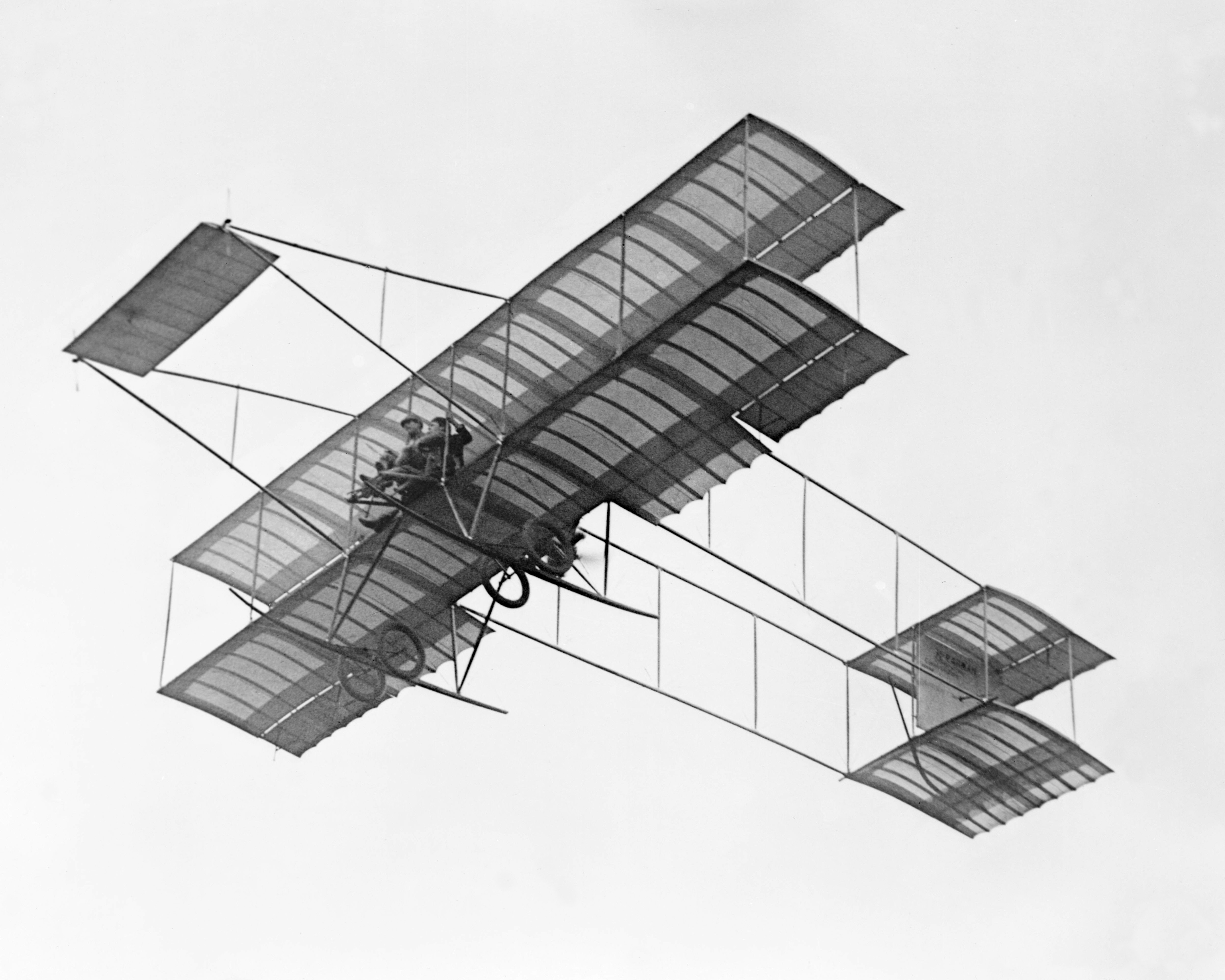 Louis Paulhan Flying With A Passenger (mrs. Dick Ferris ) In His Henry Farman Biplane, At The Dominguez Field Air Meet, Los Angeles, January 1910 (chs-5602)