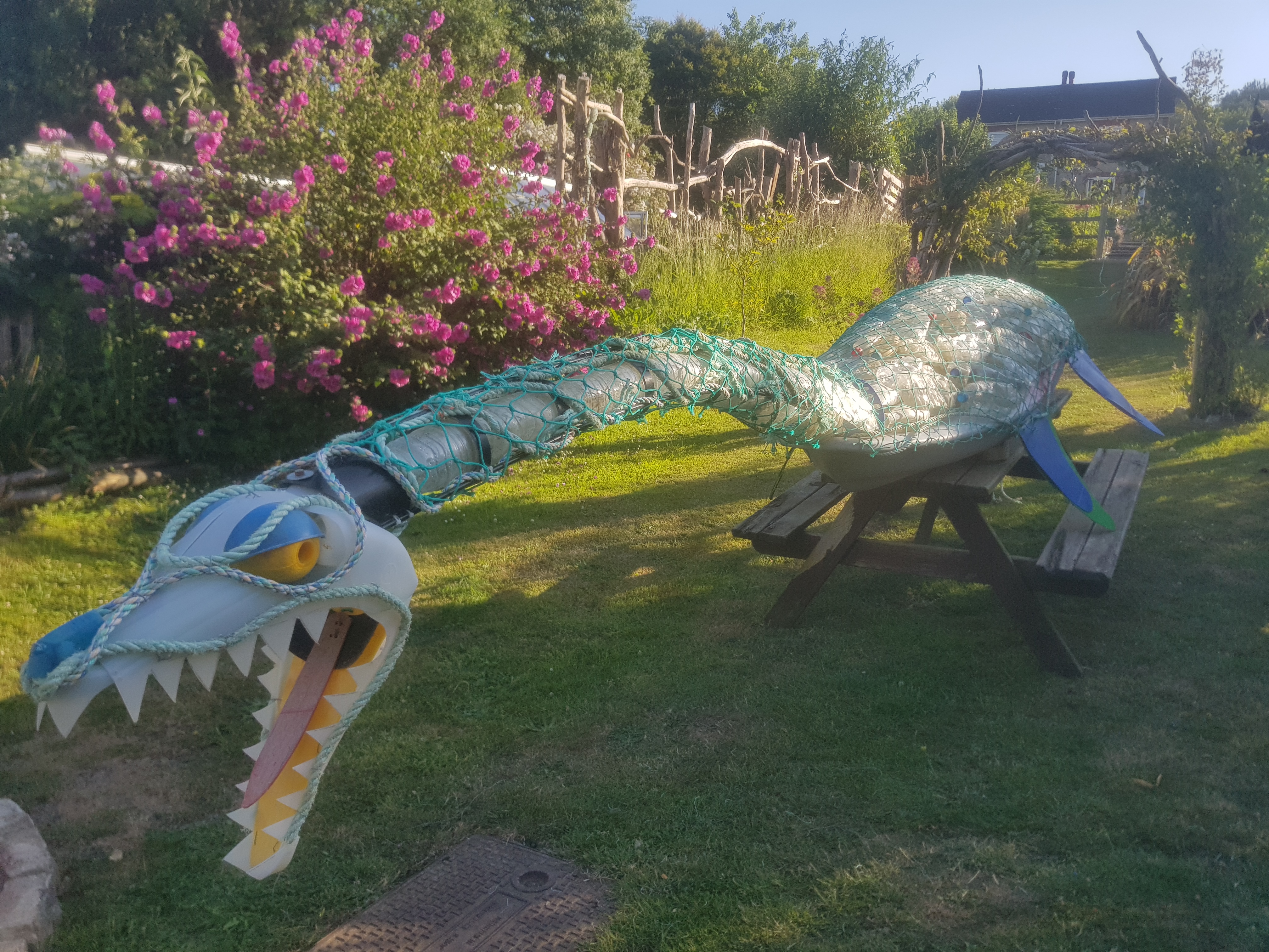 Trashtowsculpture