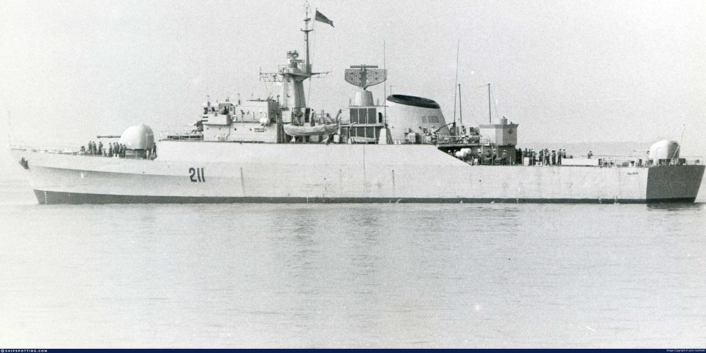 Libyan Frigate Dat Assawari