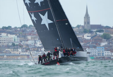 Roundtheislandraceshot