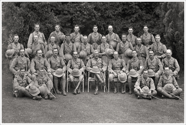 Isle Of Wight Rifles (officers)