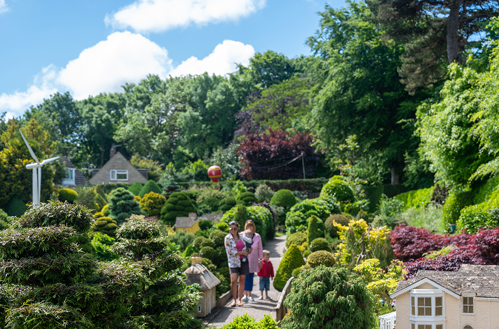 Credit Model Village Godshill 02