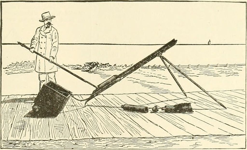 Hooper Life Saving Rocket