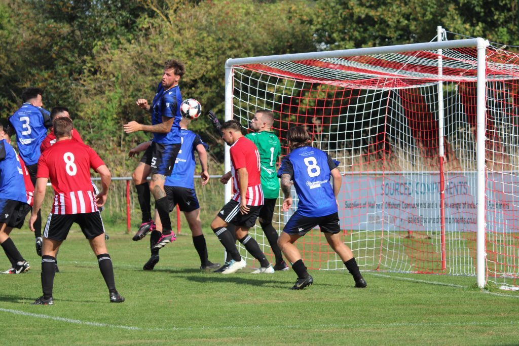 Vics V Clanfield