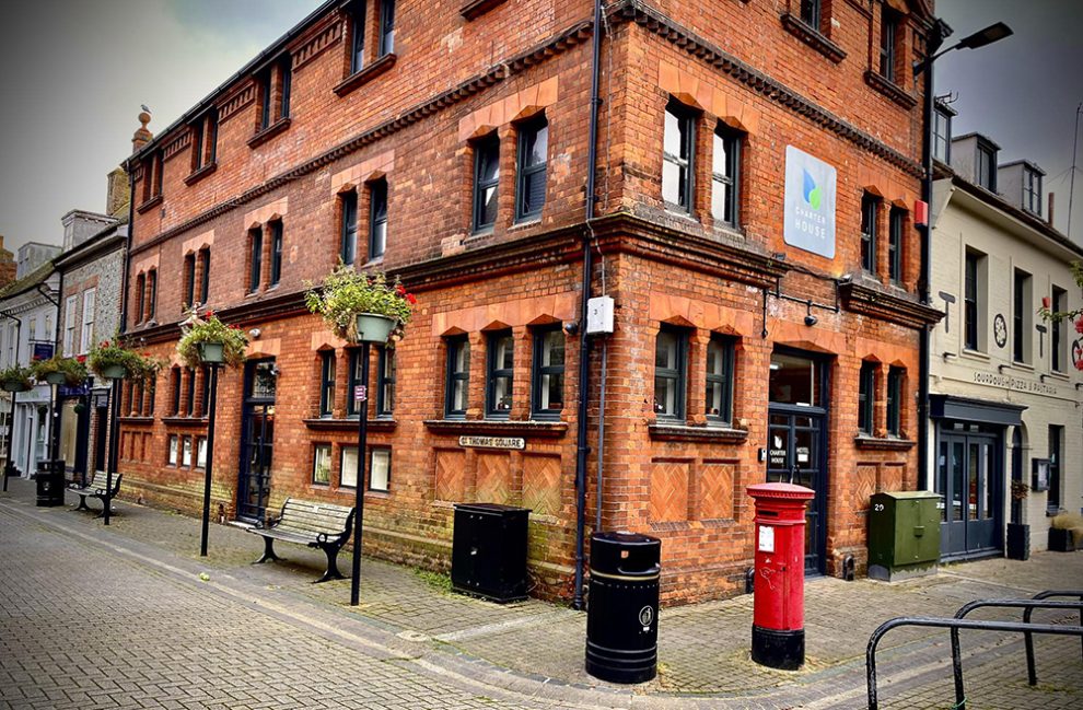 'NEWPORT'S HOTTEST NEW VENUE' OPENS TO RAVE REVIEWS - Isle of Wight