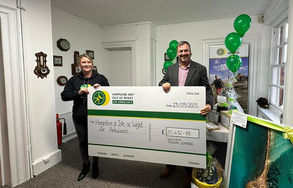 Rouse Air Ambulance Cheque Shot4 (002)