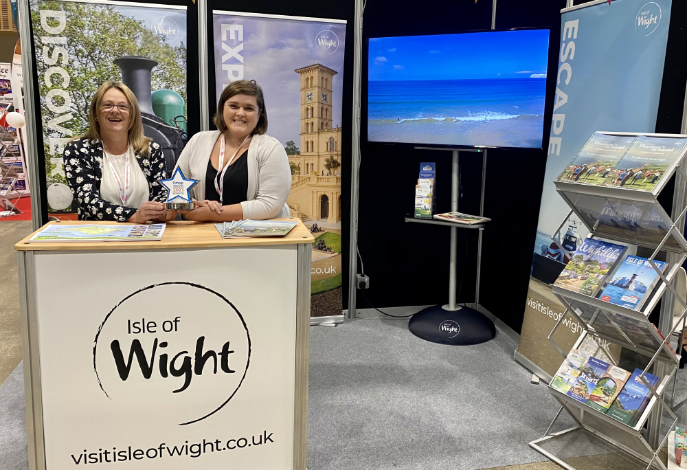L-r Amanda Coleman And Amy Summers At The Group Leisure And Travel Exhibition In Milton Keynes With Best Uk Destination Award 2023