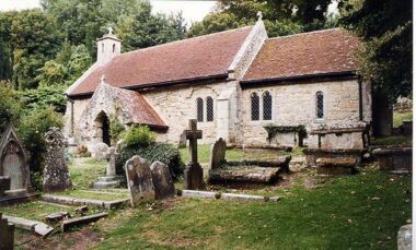 Old St Boniface, Bonchurch - Geograph.org.uk - 1156309.jpg Photo John Salmon