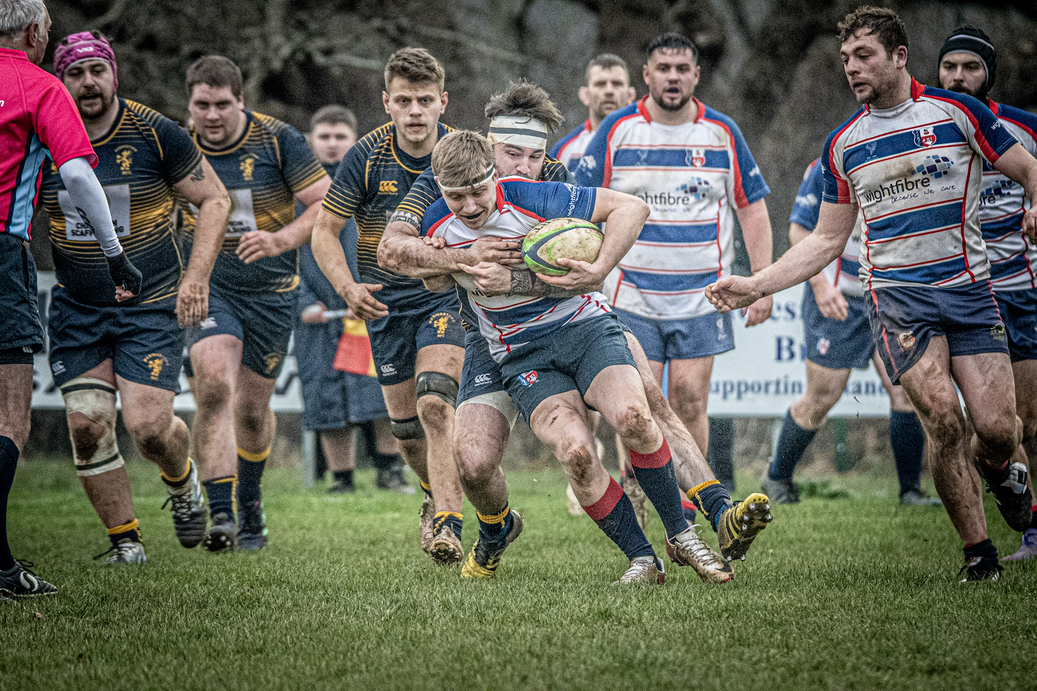 HURRIES GO TOP OF THE LEAGUE BY BEATING CLOSEST RIVALS BASINGSTOKE ...