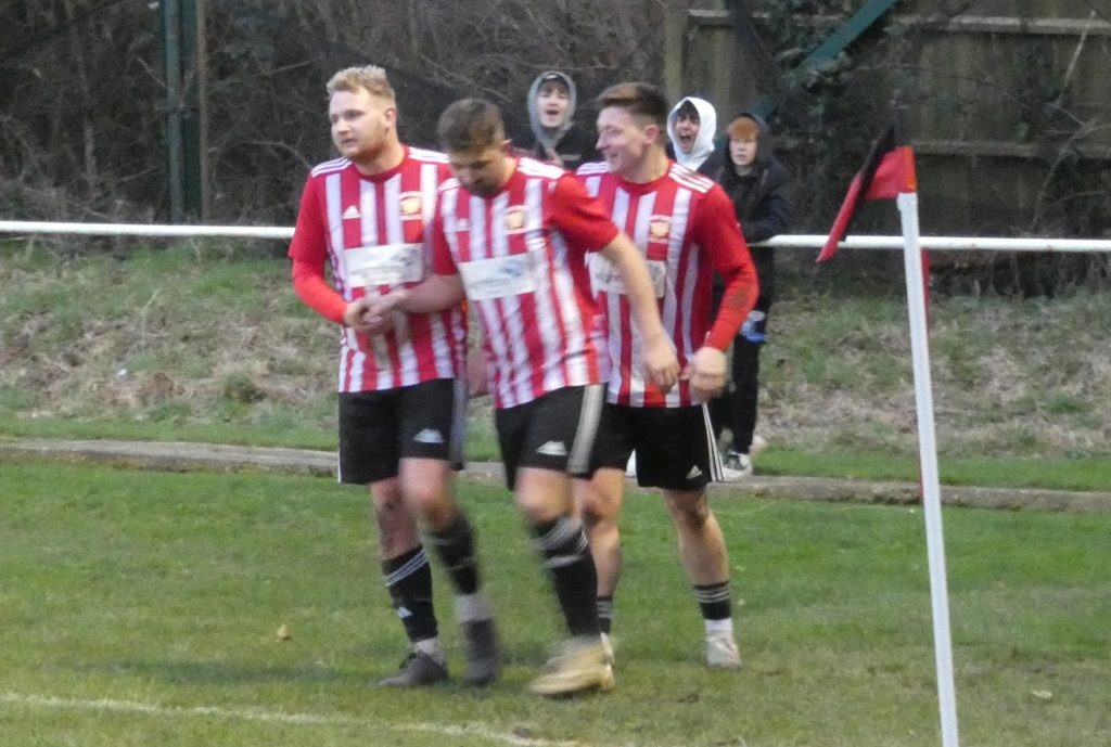 Vics V Ringwood (celebrations)