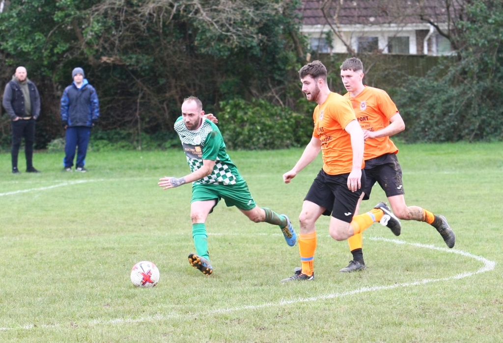 Binstead V Shanklin (6)