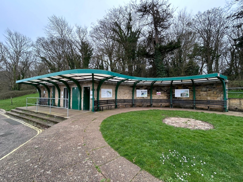 East Cowes Esplanade Toilets (3)