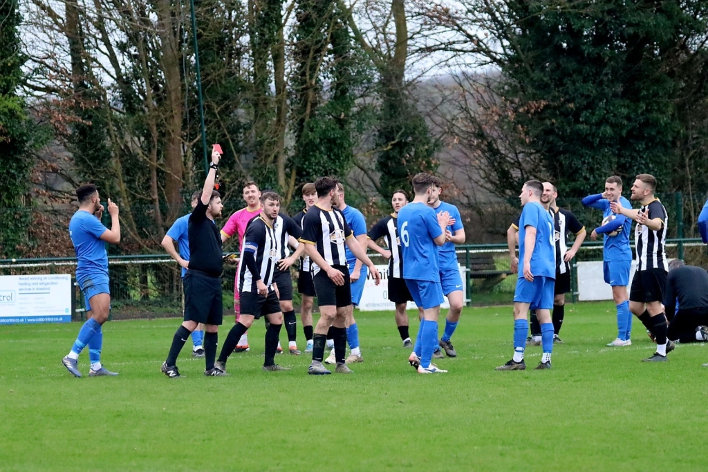 Referee