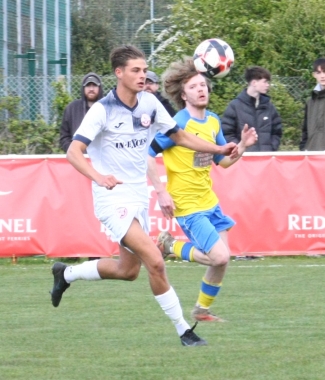 Newport V Dowbnon (portrait)