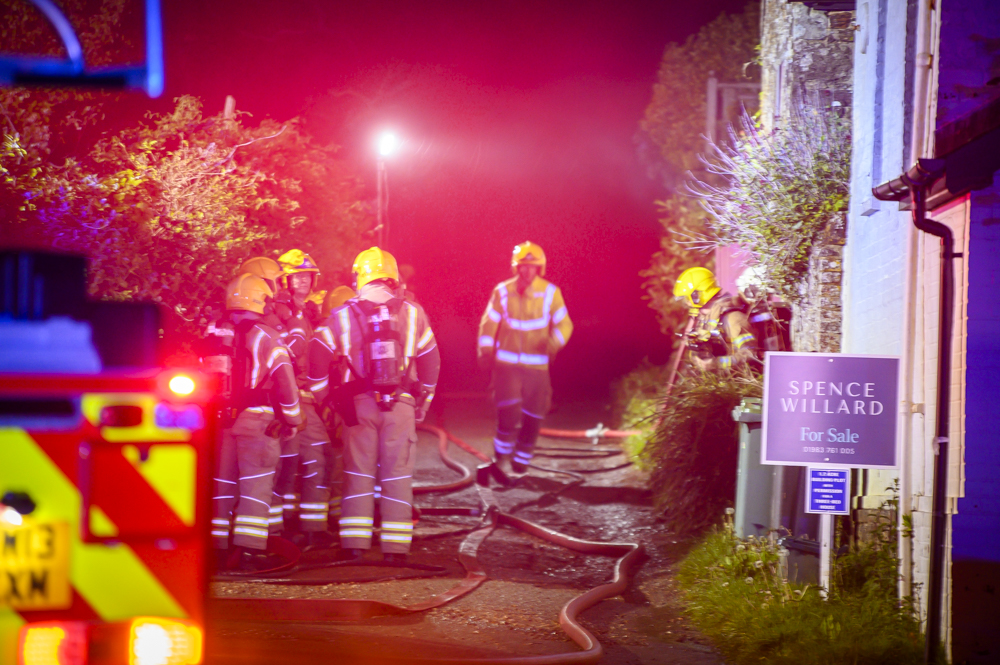 20240507 Gaggerhill Lane Brighstone House Fire 03