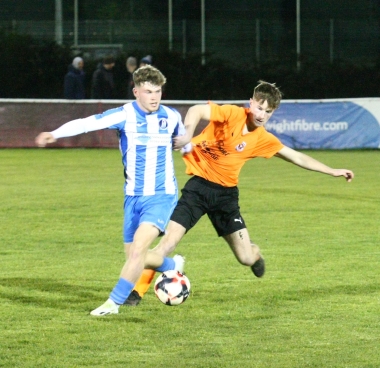 Cowes V Shanklin (portrait)