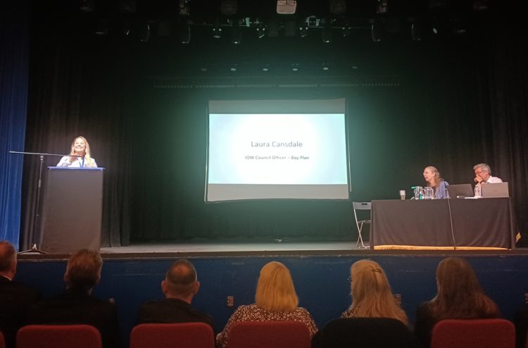 RESIDENTS HEAR OF PLANS TO REGENERATE THE BAY AREA AT SHANKLIN MEETING