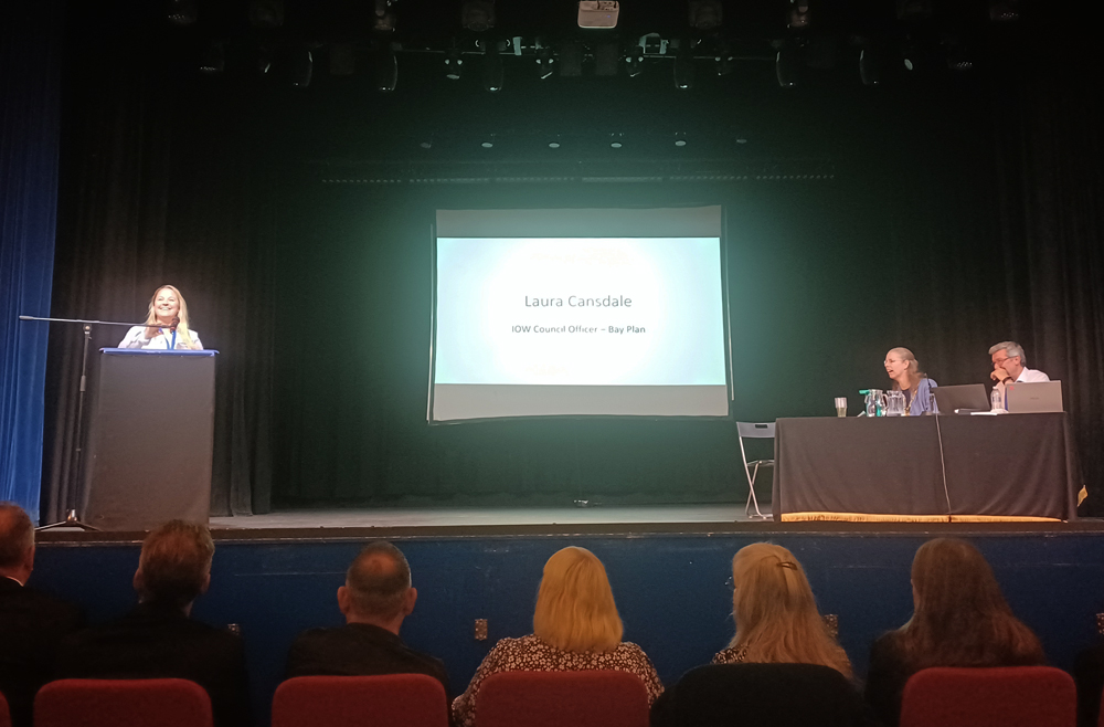 RESIDENTS HEAR OF PLANS TO REGENERATE THE BAY AREA AT SHANKLIN MEETING