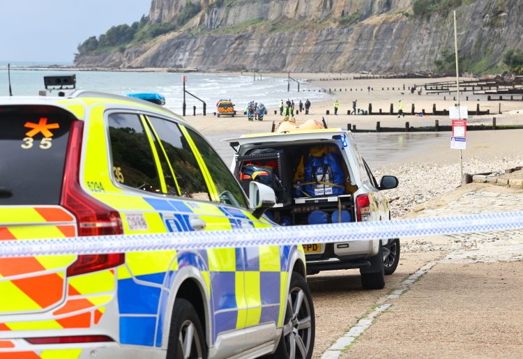 UPDATED: SEASIDE TRAGEDY AS WOMAN’S BODY PULLED FROM THE WATER AT SHANKLIN