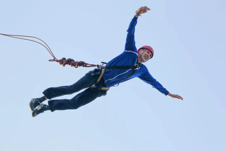 LAST MINUTE SPACES AVAILABLE FOR SPONSORED BUNGEE JUMP
