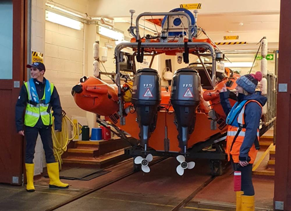COWES RNLI ON THE LOOKOUT FOR NEW VOLUNTEERS TO HELP SAVE LIVES AT SEA