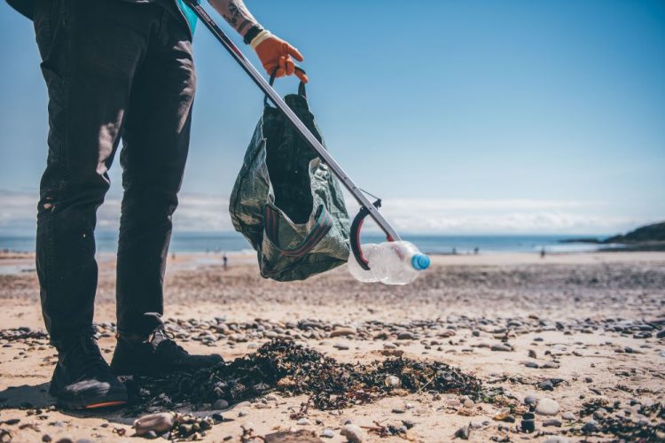 ISLE OF WIGHT RESIDENTS URGED TO SUPPORT GREAT BRITISH BEACH CLEAN