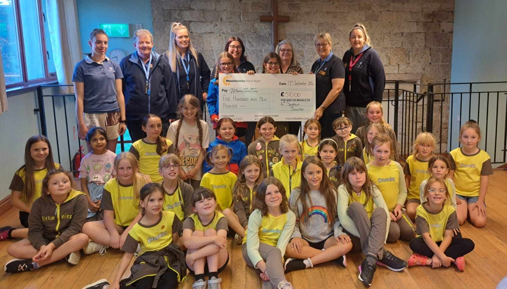 LOCAL BROWNIES RAISE MORE THAN £500 FOR MOUNTBATTEN