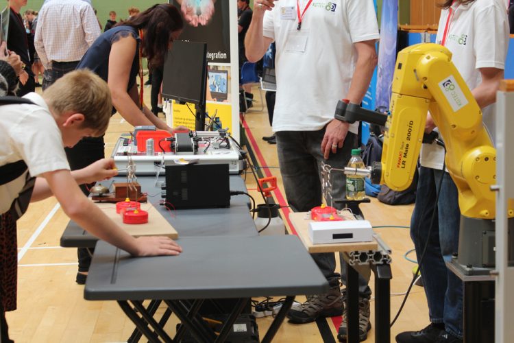 COWES ENTERPRISE COLLEGE’S ELECTRIFYING ANNUAL SCIENCE FESTIVAL A SUCCESS