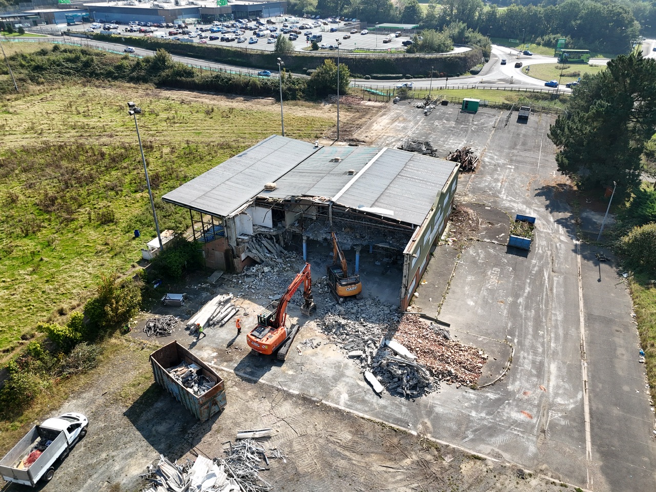 WORK FINALLY BEGINS AT NEWPORT IW FC’S RACECOURSE GROUND