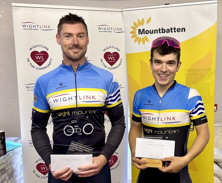 KEV CHANT AND NICK EARLEY TAKE FINAL TIME TRIAL OF SEASON