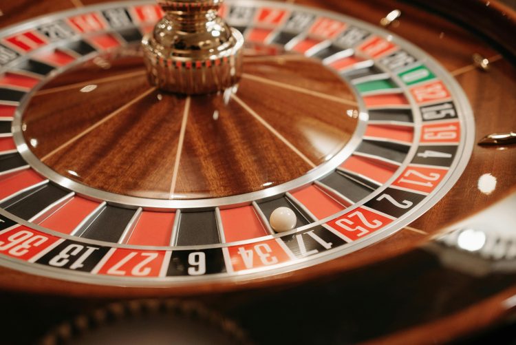 WHEN ONLINE IS THE ONLY WAY FOR CASINO FANS ON THE ISLE OF WIGHT