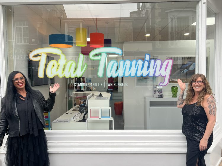 LOCAL TANNING BUSINESS CELEBRATES EXPANSION WITH OPENING OF RYDE SALON