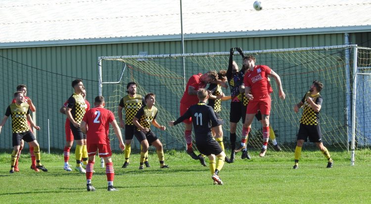 CHAMPIONS W&B KEEP UP PRESSURE ON CHALLENGERS VENTNOR IN DIV 1