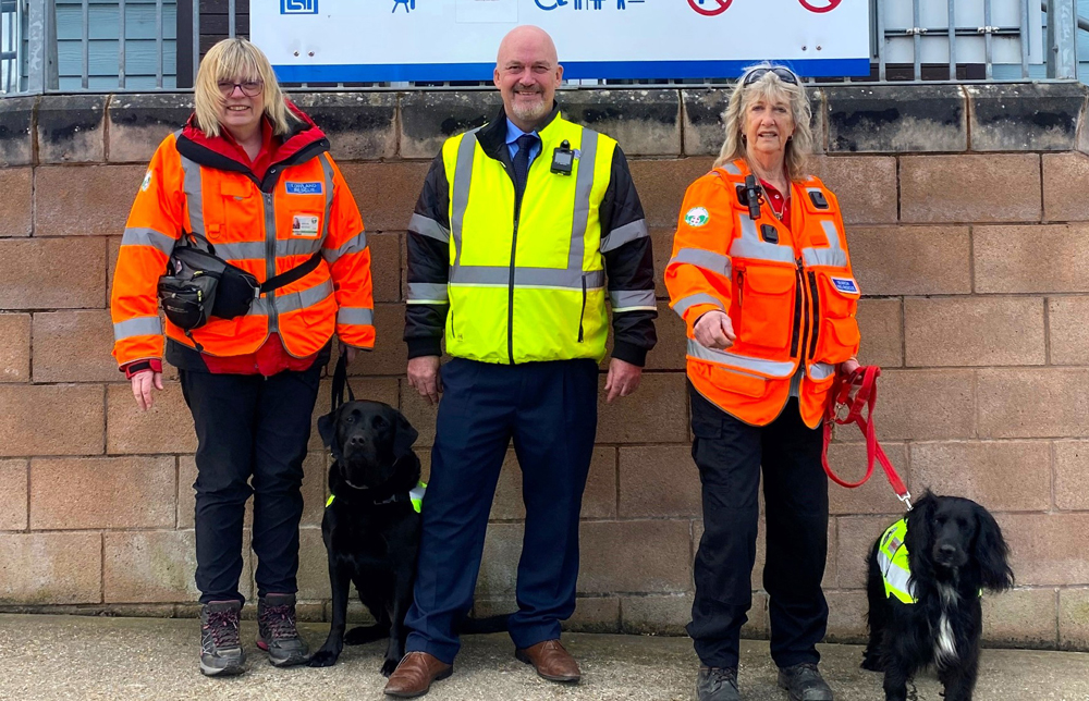 SPECIALIST SEARCH DOGS THE NEWEST RECRUITS FOR WIGHTSAR