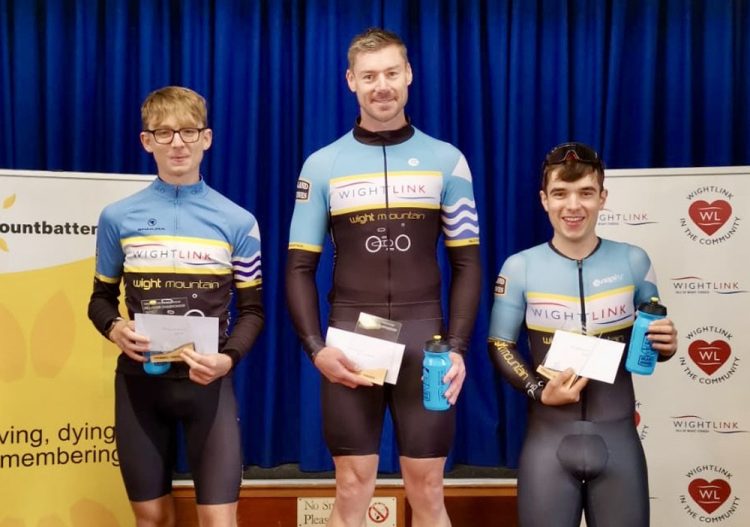 30 RIDERS BATTLED IT OUT AT BLACKGANG CLIMBS – THE LAST OF THE SEASON