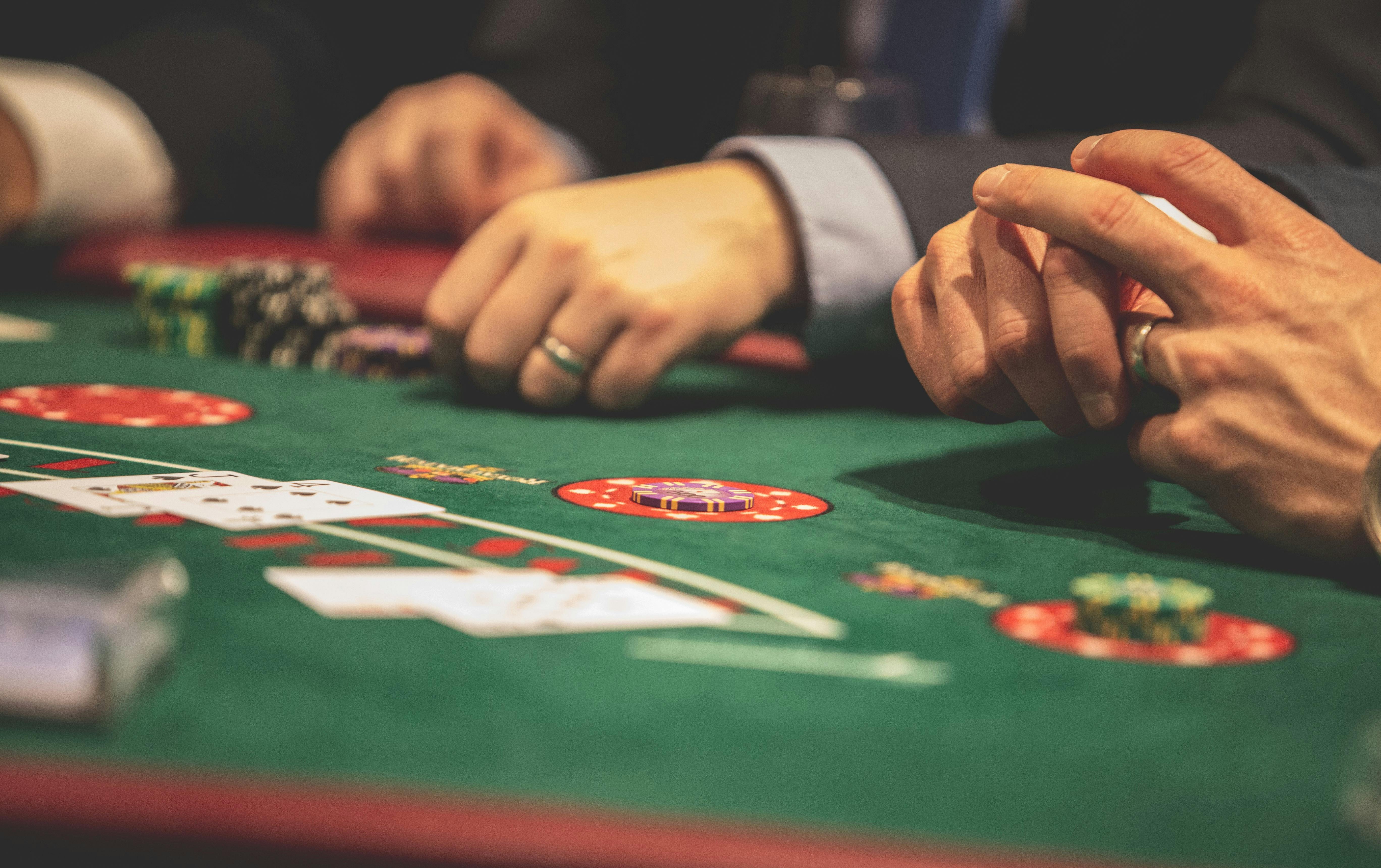 ONLINE CASINOS IN THE ISLE OF WIGHT: REVIEW OF A LEADING ONLINE CASINO PLATFORM AND REGULATORY INSIGHTS