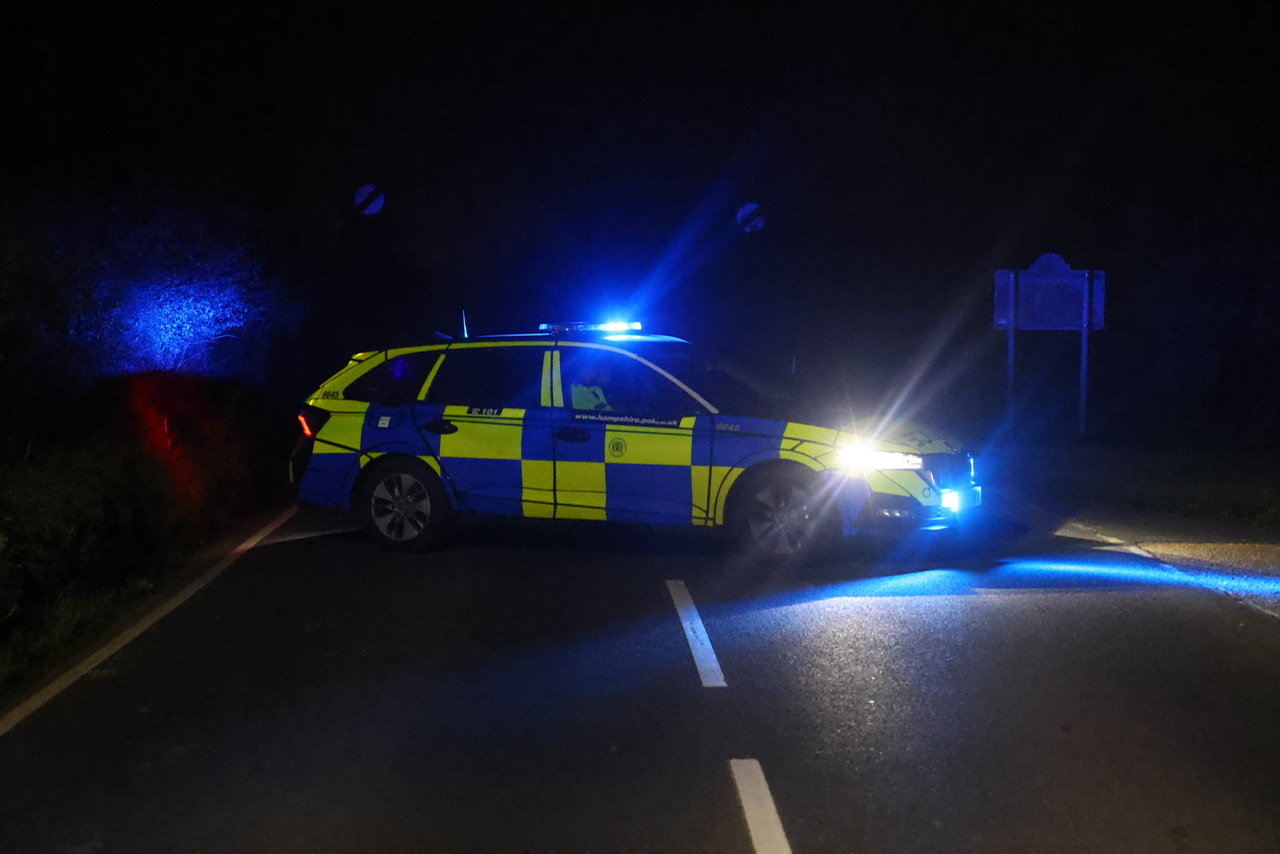 SERIOUS CRASH CLOSES NEWPORT’S LONG LANE