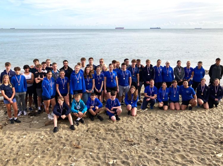 40 ISLE OF WIGHT ROWERS COMPETE IN IWRF INDOOR CHAMPIONSHIPS
