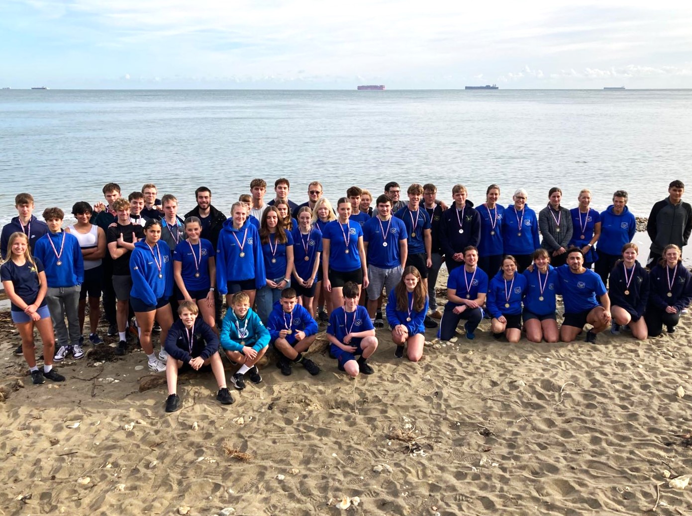 40 ISLE OF WIGHT ROWERS COMPETE IN IWRF INDOOR CHAMPIONSHIPS